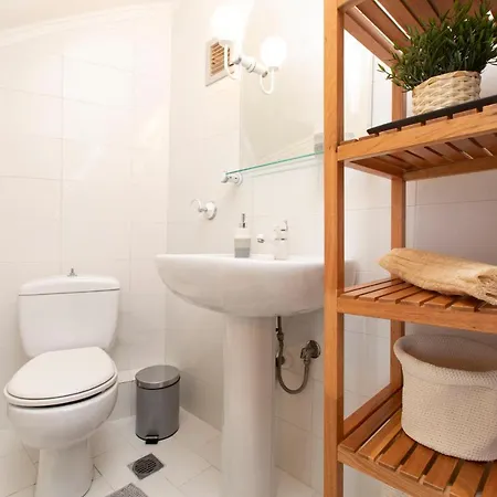 Holiday home Spacious Seafront Villa, Ideal For Secluded Relaxation