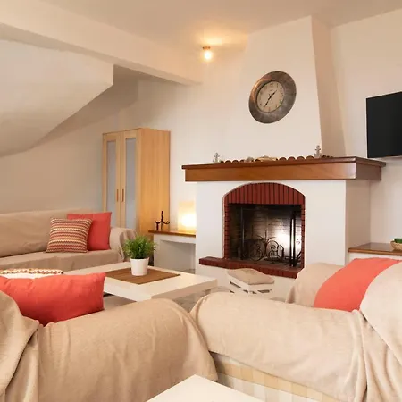 Spacious Seafront Villa, Ideal For Secluded Relaxation Holiday home Agia Paraskevi (Kassandra)