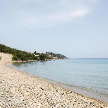 Holiday home Spacious Seafront Villa, Ideal For Secluded Relaxation